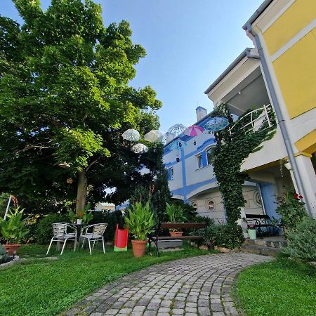 Rozina Apartman Mosonmagyarovar Exterior foto